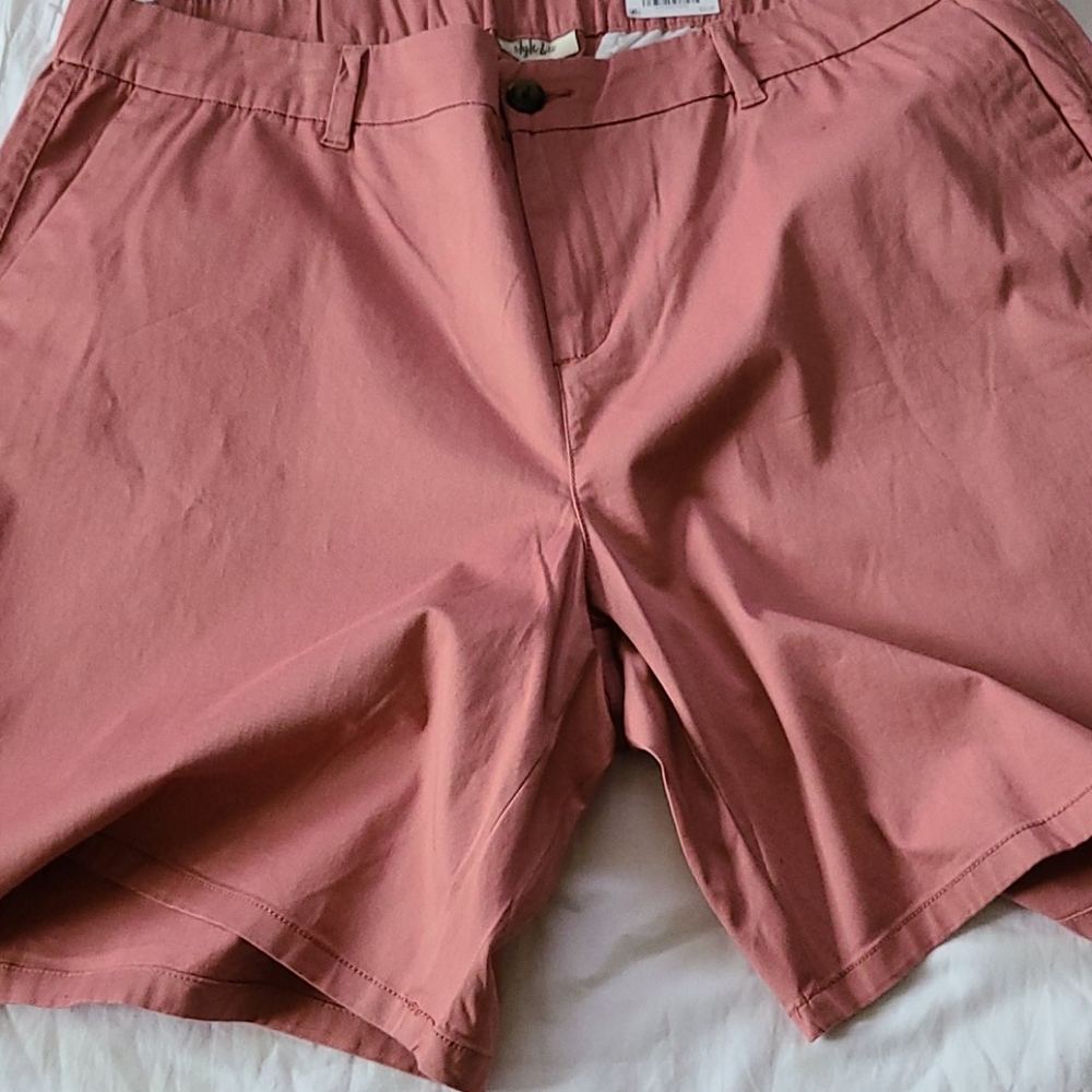 Style & Co Bermuda Short - 24W Rose Gold - Picture 4 of 11